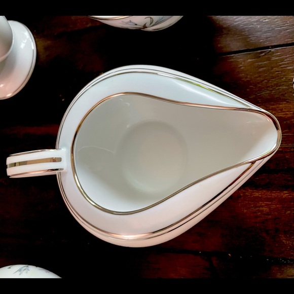 Noritake Bone China tea set. 84 piece. - Picture 8 of 10